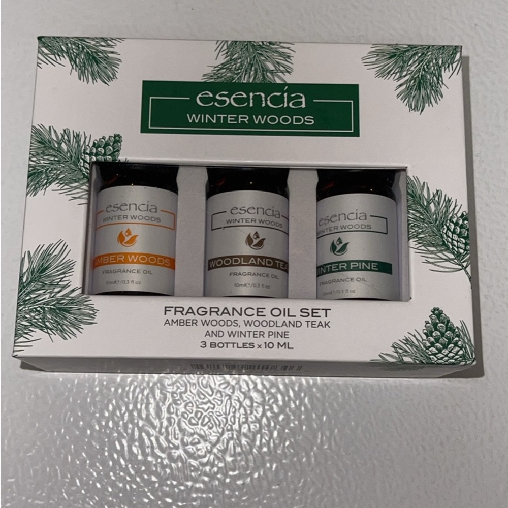 Esencia Winter Woods Fragrance Oil Set